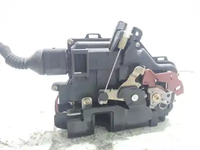 Автозапчасти б/у замок передней правой двери за audi a4 berlina (8e) * ссылки oem iam 8e1837016c  