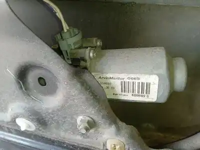 Автозапчасти б/у регулятор стекла заднего левого за renault laguna ii (bg0/1_) 1.9 dci (bg1a, bg1v) ссылки oem iam 8200485201  