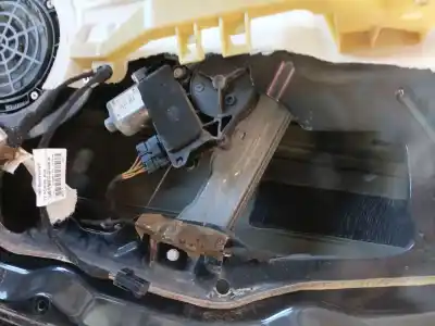Peça sobressalente para automóvel em segunda mão elevador de vidros dianteiro direito por peugeot 308 i (4a_, 4c_) 1.6 16v referências oem iam 9222cv