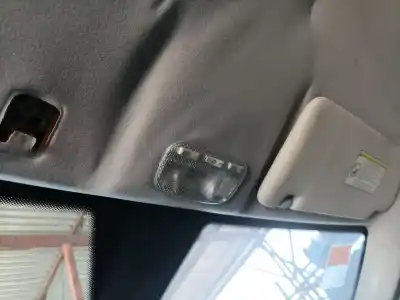 Peça sobressalente para automóvel em segunda mão luz interior por peugeot 308 i (4a_, 4c_) 1.6 16v referências oem iam 6362q2