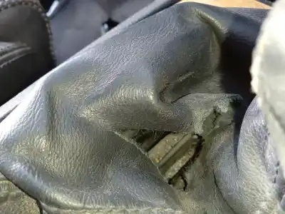 Second-hand car spare part gear lever trim for skoda superb i (3u4) 2.0 tdi oem iam references 3u0711113  