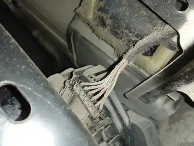 Автозапчастина б/у педаль акселератора для skoda superb i (3u4) 2.0 tdi посилання на oem iam 8d1721523k  