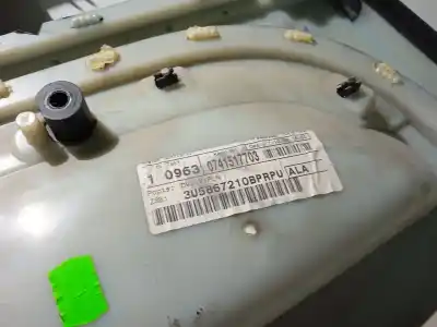 Автозапчастина б/у обликка задніх правіх дверей для skoda superb i (3u4) 2.0 tdi посилання на oem iam 3u5867212 3u5867210bprpu 3u5867210bp