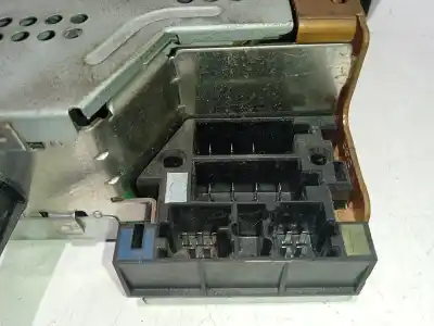 Second-hand car spare part audio system / radio cd for renault megane i (ba0/1_) 1.9 dci (ba05, ba1f) oem iam references 7700434422  