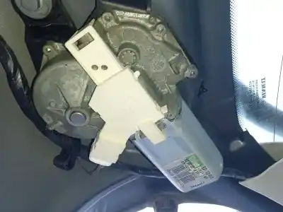 Автозапчасти б/у мотор заднего стеклоочистителя за renault laguna ii (bg0/1_) 1.9 dci (bg1a, bg1v) ссылки oem iam 8200001891