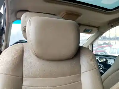 Автозапчасти б/у задние сиденья слева за ssangyong rodius i 2.7 xdi ссылки oem iam 8796489  