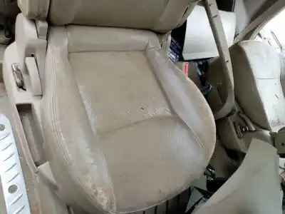 Автозапчасти б/у сиденья задние справа за ssangyong rodius i 2.7 xdi ссылки oem iam 568286