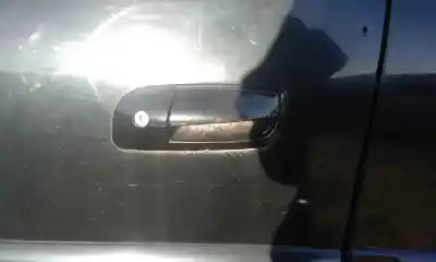 Автозапчастина б/у ліва передня зовнішня ручка для tata safari (42_fd) 3.0 d посилання на oem iam 265472300124  