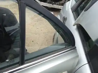Автозапчастина б/у Moon Custodi задня прав для TOYOTA AVENSIS (_T25_) 1.8 (ZZT251_) Посилання на OEM IAM 6812305050  