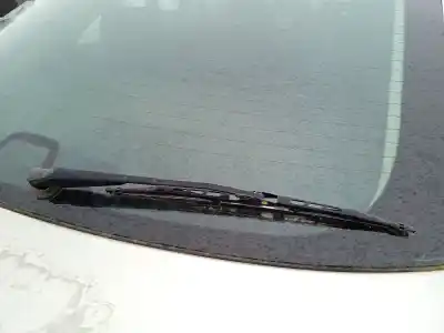 Автозапчастина б/у ручка заднього склоочисника для TOYOTA AVENSIS (_T25_) 1.8 (ZZT251_) Посилання на OEM IAM 8524120170  