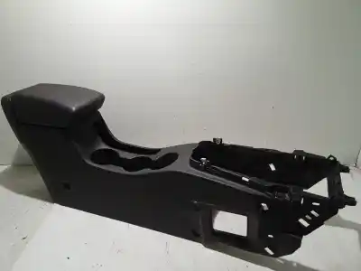 Автозапчасти б/у центральный подлокотник за opel astra j (p10) 2.0 cdti (68) ссылки oem iam 13394510