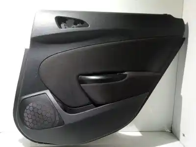 Автозапчасти б/у обивка задней правой двери за opel astra j (p10) 2.0 cdti (68) ссылки oem iam 13258682