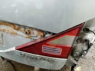 Автозапчасти б/у правый задний фонарь за SSANGYONG RODIUS 2.7 Turbodiesel CAT ссылки OEM IAM   
