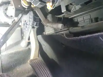 Second-hand car spare part accelerator pedal for mazda 6 hatchback (gg) 2.0 (gges) oem iam references gr1a41600a