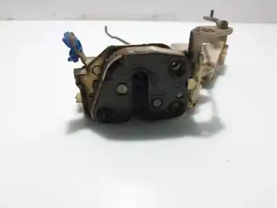 Pièce détachée automobile d'occasion Serrure De Porte Avant Droite pour NISSAN SERENA (C23M) 2.0 SLX Diesel Références OEM IAM 8055261U00  