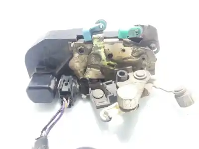 Pezzo di ricambio per auto di seconda mano serratura porta laterale sinistra per chrysler voyager (rg) 2.8 crd cat riferimenti oem iam 5093405aa  