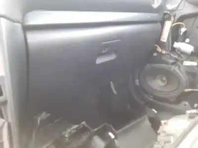 Second-hand car spare part glove compartment for mazda 6 hatchback (gg) 2.0 (gges) oem iam references gj6a64030a02