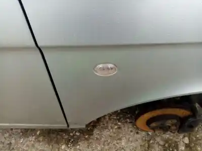 Автозапчасти б/у правая боковая фонарь за lancia ypsilon (843_) 1.3 d multijet (843.axe11, 843.axe1a) ссылки oem iam 46813514