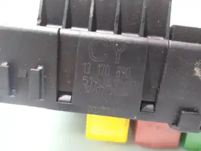 Second-hand car spare part fuse box unit for opel vectra c (z02) 1.9 cdti (f69) oem iam references 13170890  519049100