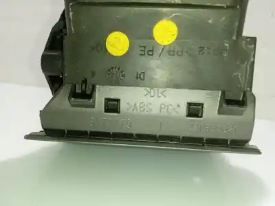 Автозапчасти б/у аэратор за opel vectra c (z02) 1.9 cdti (f69) ссылки oem iam 230635620  9177169