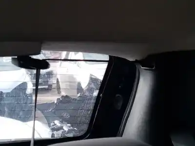 Автозапчасти б/у центральный задний ремень безопасности за lancia ypsilon (843_) 1.3 d multijet (843.axe11, 843.axe1a) ссылки oem iam   