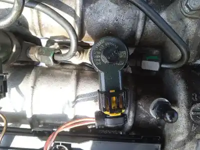 Автозапчасти б/у инжектор за opel vectra c (z02) 1.9 cdti (f69) ссылки oem iam 0445110154