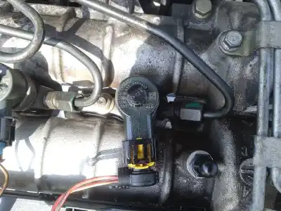 Автозапчасти б/у инжектор за opel vectra c (z02) 1.9 cdti (f69) ссылки oem iam 0445110154