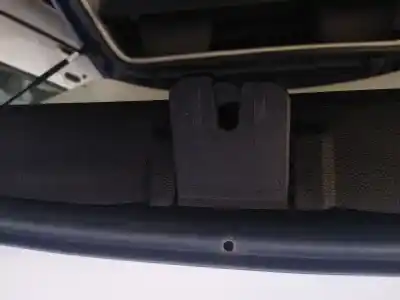 Peça sobressalente para automóvel em segunda mão  por VOLKSWAGEN POLO (9N_, 9A_)  Referências OEM IAM 6Q6827505E  