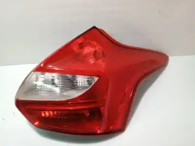 Peça sobressalente para automóvel em segunda mão farolim traseiro direito por ford focus iii 1.6 ti referências oem iam 1825318