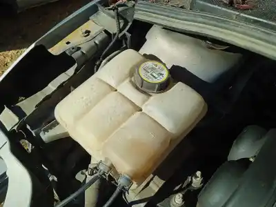 Peça sobressalente para automóvel em segunda mão DEPÓSITO DE EXPANSÃO por FORD FOCUS III  Referências OEM IAM 1717053  