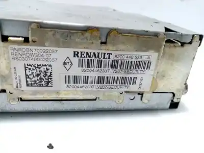 Автозапчастина б/у аудіо система / радіо cd для renault twingo ii (cn0_) 1.5 dci (cn0e) посилання на oem iam 8200446233  
