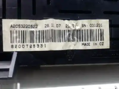 Pezzo di ricambio per auto di seconda mano pannello degli strumenti per renault twingo ii (cn0_) 1.5 dci (cn0e) riferimenti oem iam 8200536579 8200725331 a2c53220522