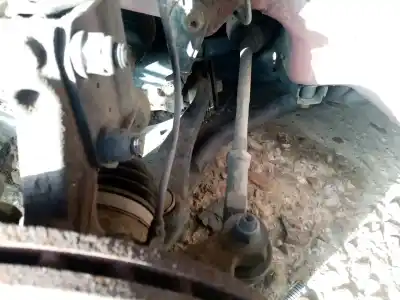 Автозапчастина б/у передній лівий нижний рычаг підвіски для RENAULT TWINGO II (CN0_) 1.5 DCI (CN0E) Посилання на OEM IAM 8200942392  