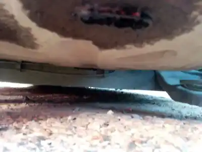 Автозапчастина б/у задня вісь для renault twingo ii (cn0_) 1.5 dci (cn0e) посилання на oem iam 8200630728  