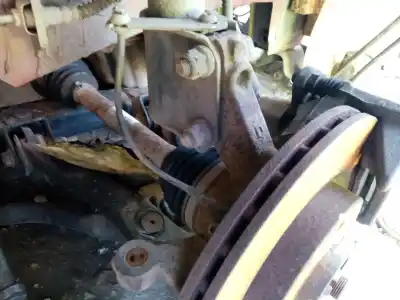 Автозапчастина б/у передній прав для renault twingo ii (cn0_) 1.5 dci (cn0e) посилання на oem iam 8200663593