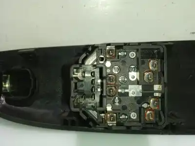 Автозапчасти б/у выключатель левого переднего окна за daewoo matiz (m100, m150) 0.8 ссылки oem iam 96563826  96563824