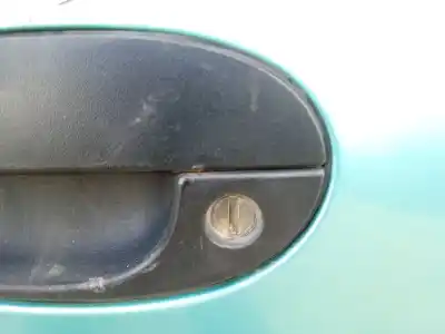 Peça sobressalente para automóvel em segunda mão fechadura da porta dianteira esquerda por daewoo matiz (m100, m150) 0.8 referências oem iam 96618623