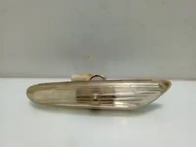Peça sobressalente para automóvel em segunda mão farolim do lado direito por bmw 3 (e90) 320 d referências oem iam 63137253325
