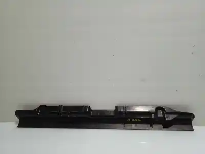 Peça sobressalente para automóvel em segunda mão moldagem por bmw 3 (e90) 320 d referências oem iam 711848905  