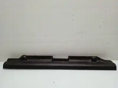 Peça sobressalente para automóvel em segunda mão moldagem por bmw 3 (e90) 320 d referências oem iam 711849005