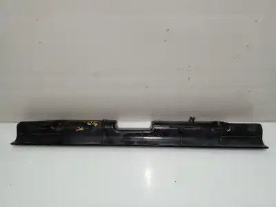 Peça sobressalente para automóvel em segunda mão moldagem por bmw 3 (e90) 320 d referências oem iam 711849005  