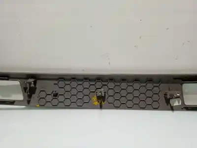 Peça sobressalente para automóvel em segunda mão moldagem por bmw 3 (e90) 320 d referências oem iam 7132845  52850610