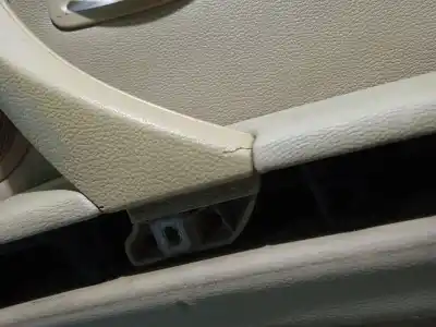 Peça sobressalente para automóvel em segunda mão forra / revestimento da porta dianteira direita por bmw 3 (e90) 320 d referências oem iam 51419154184 51419154212 51419154156