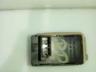 Second-hand car spare part right front power window switch for bmw 3 (e90) 320 d oem iam references 15939901315  6945876