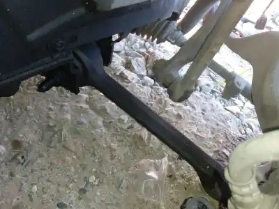 Peça sobressalente para automóvel em segunda mão braço de suspensão inferior dianteiro direito por bmw 3 (e90) 320 d referências oem iam 31122405860