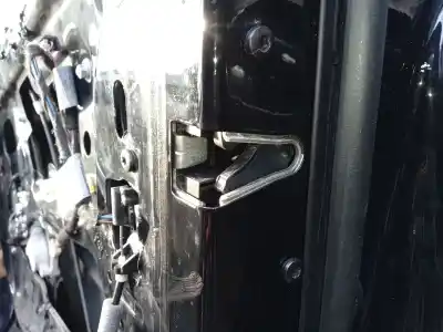 Peça sobressalente para automóvel em segunda mão fechadura da porta dianteira direita por bmw 3 (e90) 320 d referências oem iam 51217202146