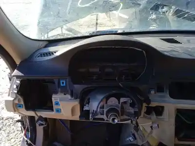 Pezzo di ricambio per auto di seconda mano PANNELLO per BMW 3 (E90)  Riferimenti OEM IAM 51457155770 51457155769 51457155768