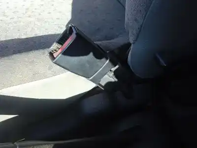 Автозапчастина б/у передній правий гачок для RENAULT KANGOO EXPRESS (FC0/1_) D 65 1.9 (FC0E, FC02, FC0J, FC0N) Посилання на OEM IAM 8200739980  