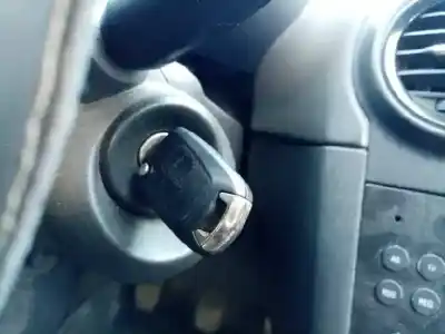 Pièce détachée automobile d'occasion Commutateur D'allumage pour OPEL CORSA D 1.3 16V CDTI Références OEM IAM 09180562  