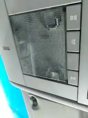 Second-hand car spare part interior light for opel vectra c caravan elegance oem iam references 13101642  